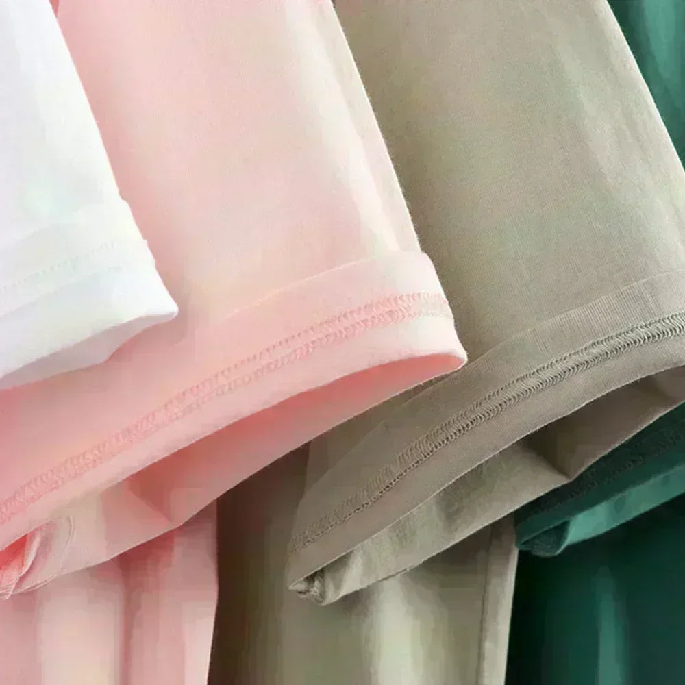 A trendy Death Note T-shirt featuring high-definition anime graphic art of Light Yagami and Ryuk, designed as a unisex Japanese manga top.