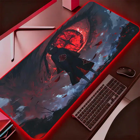 A glowing Itachi Uchiha RGB Mouse Pad illuminating a Gabinete Gamer computer setup with vivid Naruto anime art.