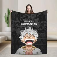 Stay warm with this One Piece Luffy Blanket! 🏴‍☠️ Premium knitted fleece throw for beds and sofas. Soft anime home decor. Shop the trend now!
