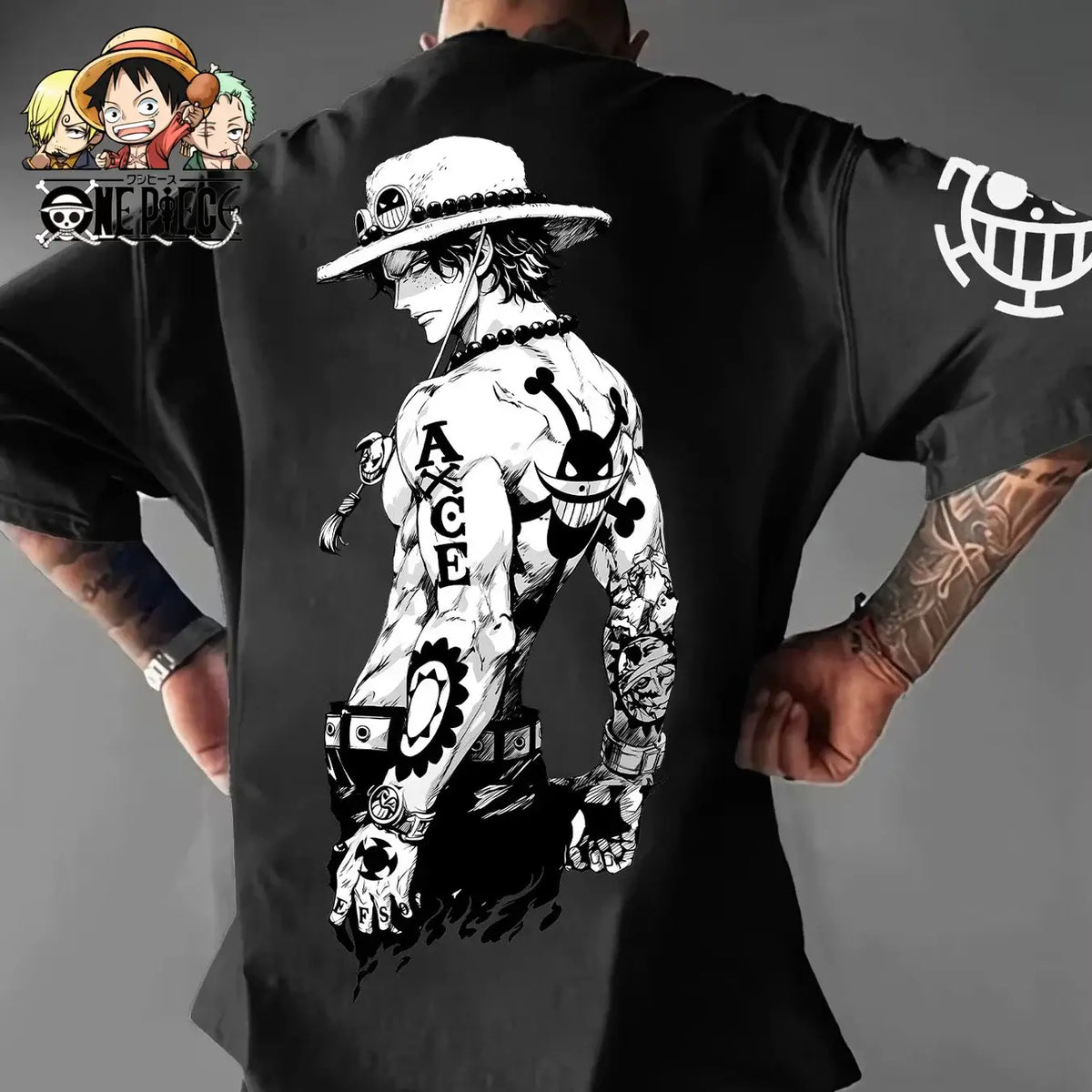 A trendy oversized One Piece Luffy T-Shirt made of soft cotton, featuring a Y2K anime graphic print for men's summer streetwear.