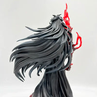 A detailed 32cm Bleach Anime Figure GK model featuring Kurosaki Ichigo in battle pose, available with Ulquiorra Cifer and Toshiro Hitsugaya variants.