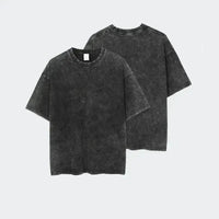 Bleach Anime Lover Vintage Washed Oversized T-Shirt featuring striking anime graphics and a vintage look.