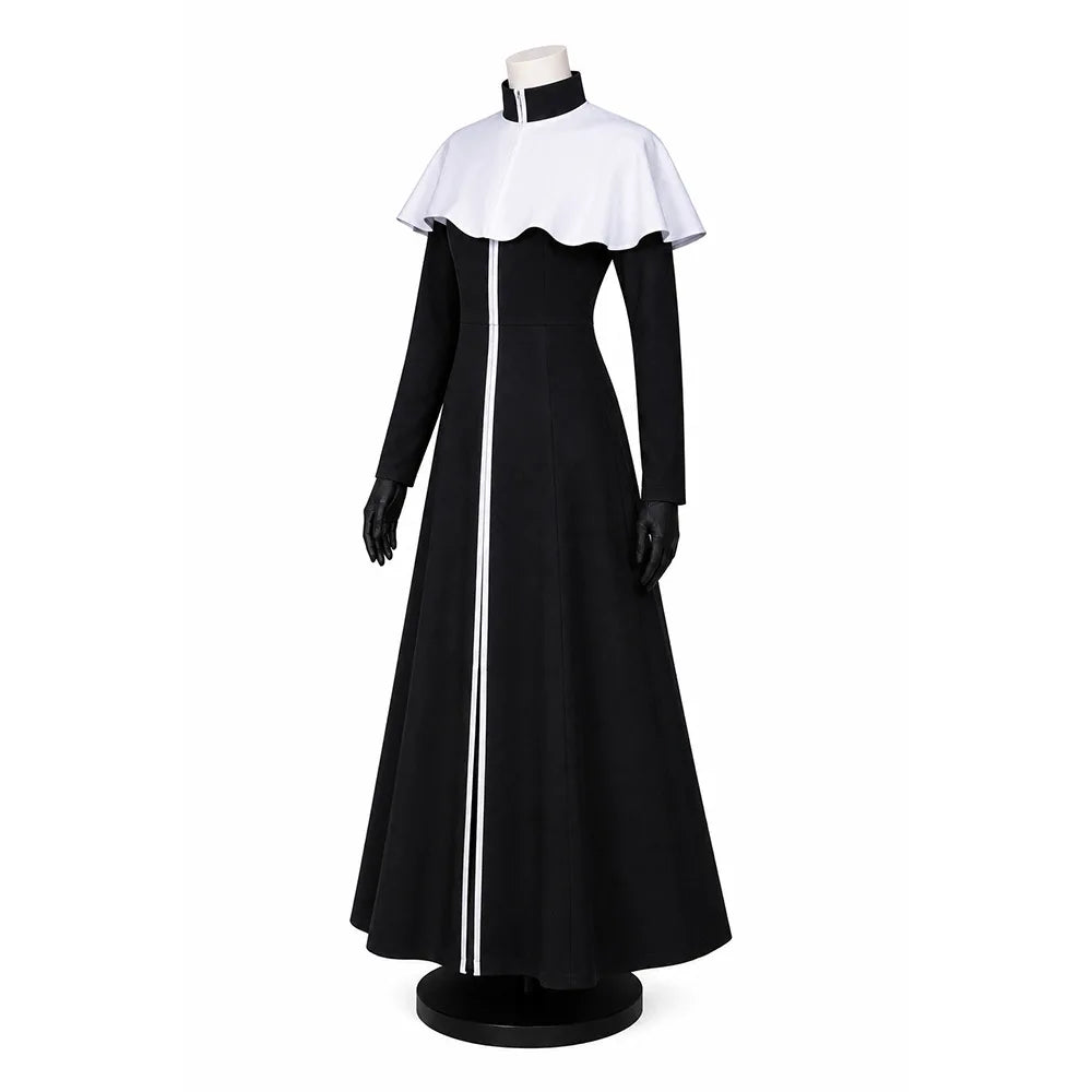 Aizen Sousuke TYBW Cosplay Costume black robe with white shoulder cape and gloves, perfect for conventions.