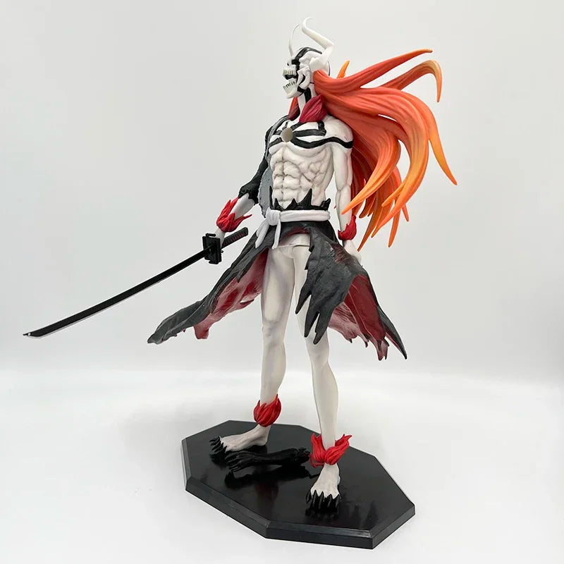 A detailed 32cm Bleach Anime Figure GK model featuring Kurosaki Ichigo in battle pose, available with Ulquiorra Cifer and Toshiro Hitsugaya variants.
