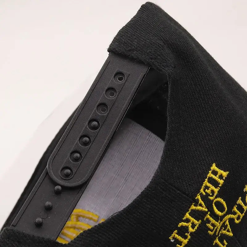 An adjustable One Piece Baseball Cap featuring Tony Tony Chopper and Trafalgar Law designs, styled as a casual cotton sun visor for cosplay.