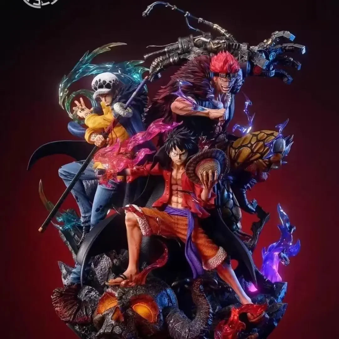 A One Piece Mystery Box containing a random collectible action figure ranging from 10cm to 30cm, featuring Luffy Gear 5 and Yonko silhouettes.