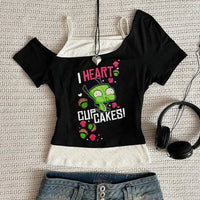 A model wearing the Y2k Clothes Women Tops, a cute cropped Harajuku top with suspenders, showcasing 2000s fashion.